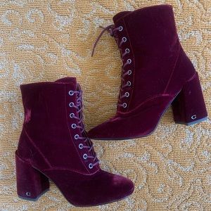 Coach Edie vel wine 🍷 Suede Bootie ✨ size 9 ✨like new! 💋